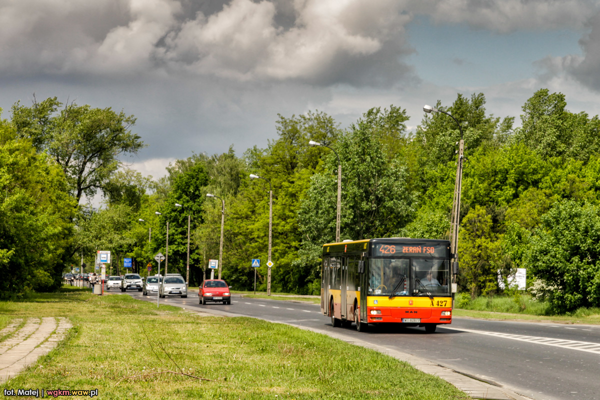A427
Linia 426 zostaĹa stworzona jako dowozĂłwka do centrum handlowego Marywilska 44.
Słowa kluczowe: ITSNL223