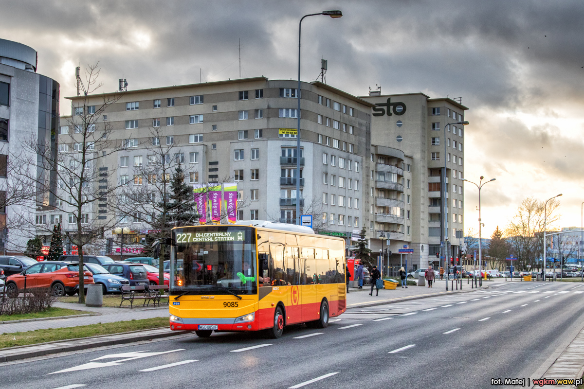 9085
KrĂłtki epizod Arrivy na 227. Pozdrowienia dla prowadzÄcego! :)
Słowa kluczowe: Domas