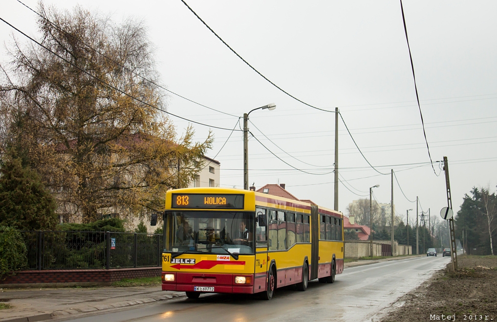 7761
Słowa kluczowe: PoĹźegnanieR-6 M121M