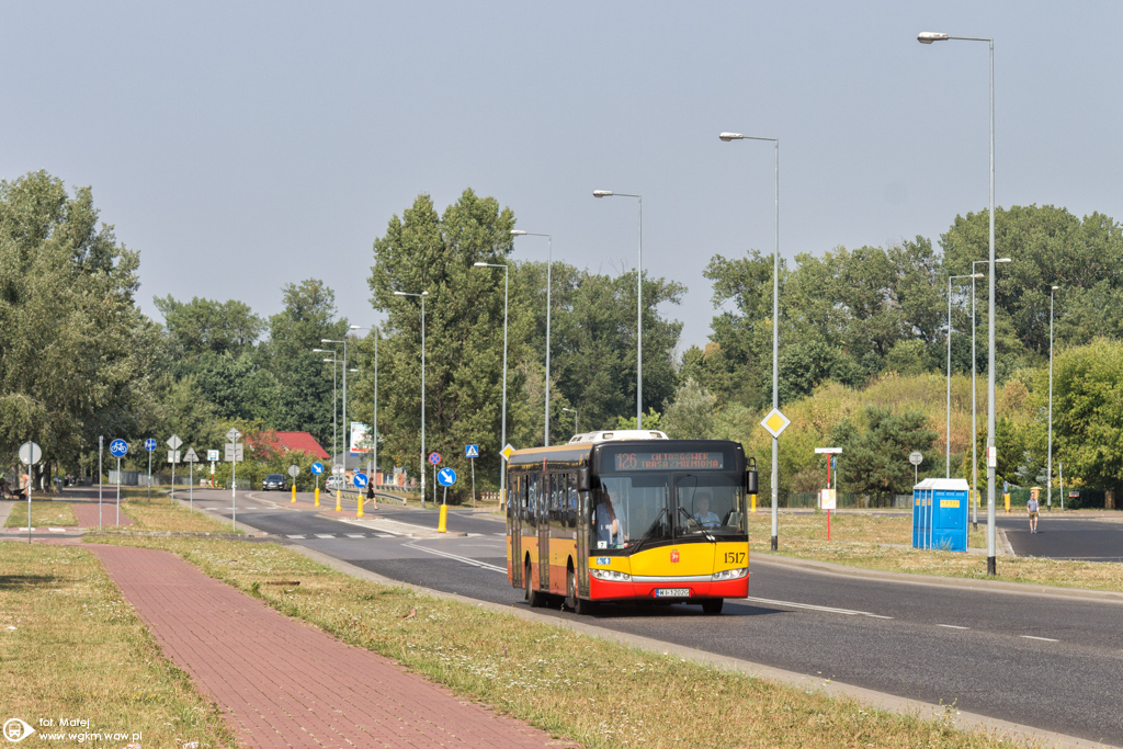 1517
DosyÄ egzotyczny widok. Dzisiaj zaĹ na 126 wyjechaĹy deskorolki... :D
