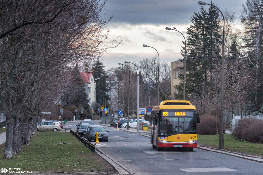 1907
Tym razem jeden z elektrykĂłw wyjechaĹ na 168.

