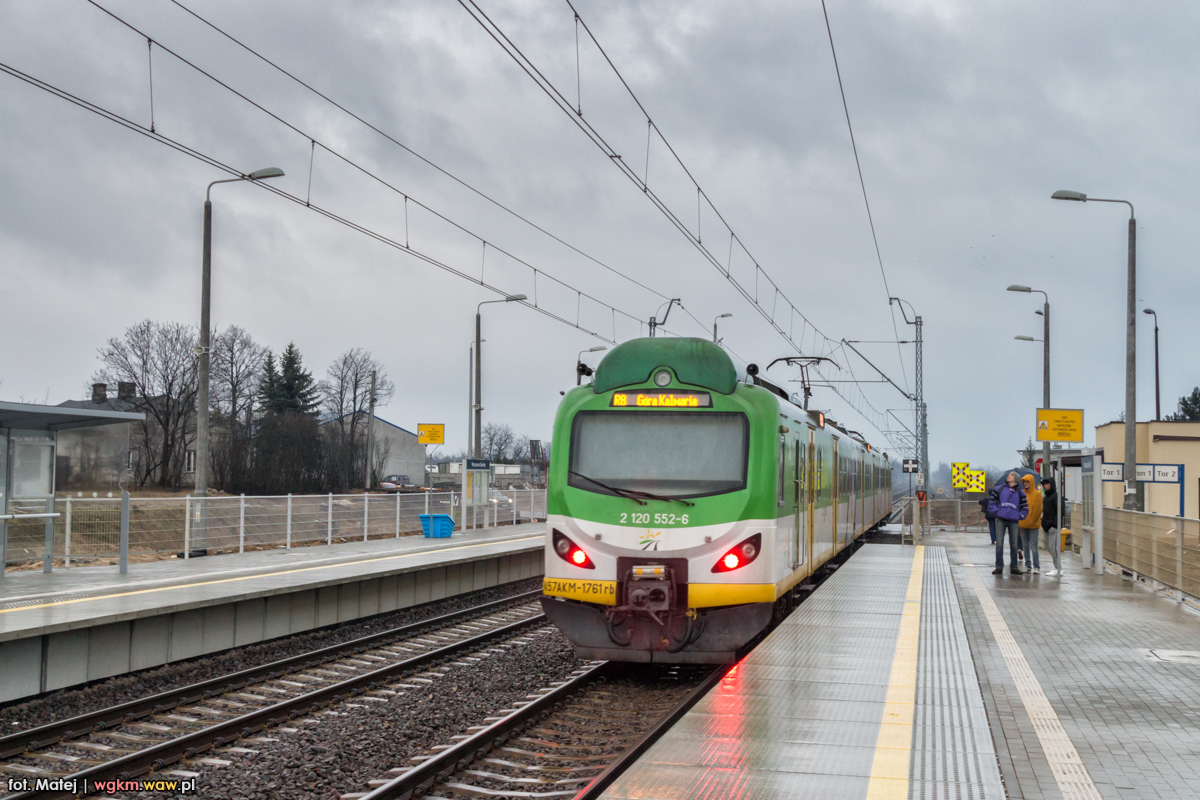 EN57AKM-1761
