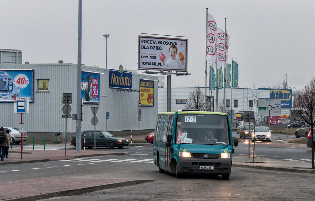 40007
NiektĂłre VDLe pozostaĹy w takim malowaniu, w jakim przyjechaĹy z Holandii.
