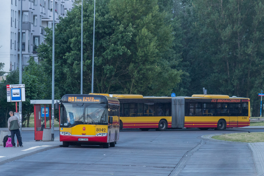 8042
Deskorolki na Nowodworach moĹźemy ujrzeÄ w dwĂłch przypadkach: Albo wyjedzie na poranne brygady 186, ktĂłre obsĹuguje Kleszczowa, albo zagoĹci na N01.
Słowa kluczowe: DziwadĹo SU15