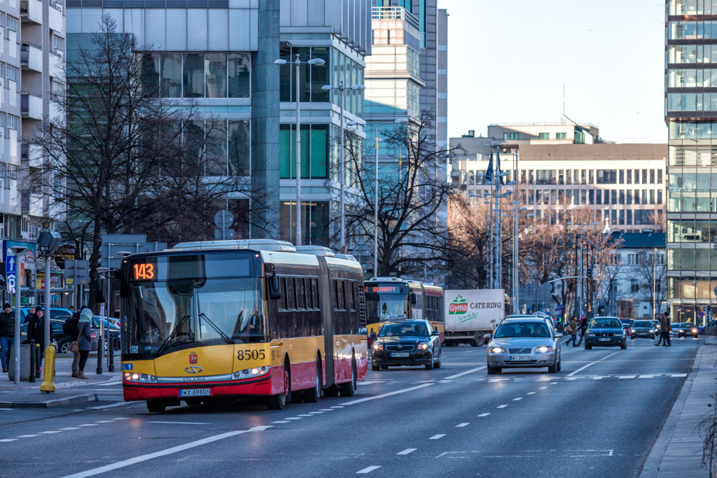 8505
Linie: 143 oraz 151 kraĹcujÄ natomiast na Dworcu Centralnym.
Słowa kluczowe: Objazd