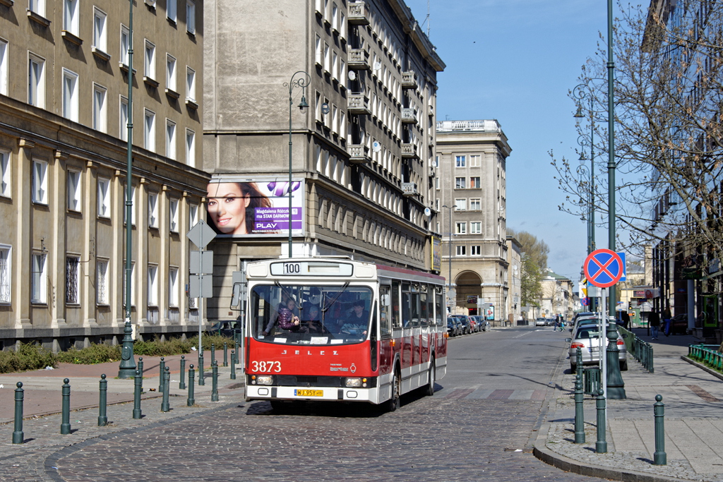 3873
Słowa kluczowe: 35lecieKMKM PR100 Bruk