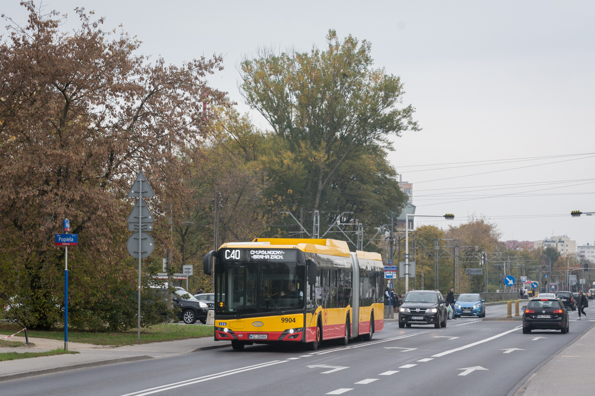 9904
Jedna z dwĂłch brygad linii C40 obsĹugiwanych w ten weekend przez ArrivÄ. Od poniedziaĹku linia przechodzi na "StalowÄ". Pozdrowienia dla kierowcy :)
Słowa kluczowe: Domas WĹ2019