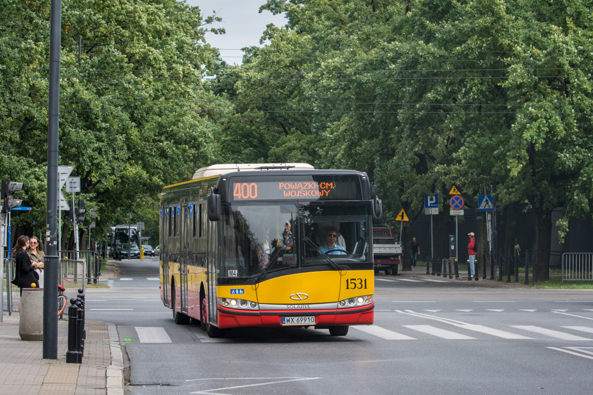 1531
Ostatni dzieĹ kursowania Warszawskich Linii Turystycznych w tym roku.
