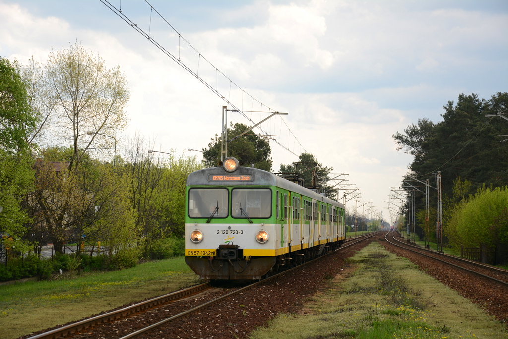 EN57-1942
