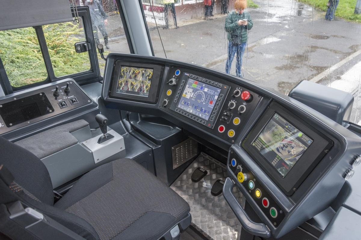 4202
Kabina nowego wagonu. 
Słowa kluczowe: DTP2021