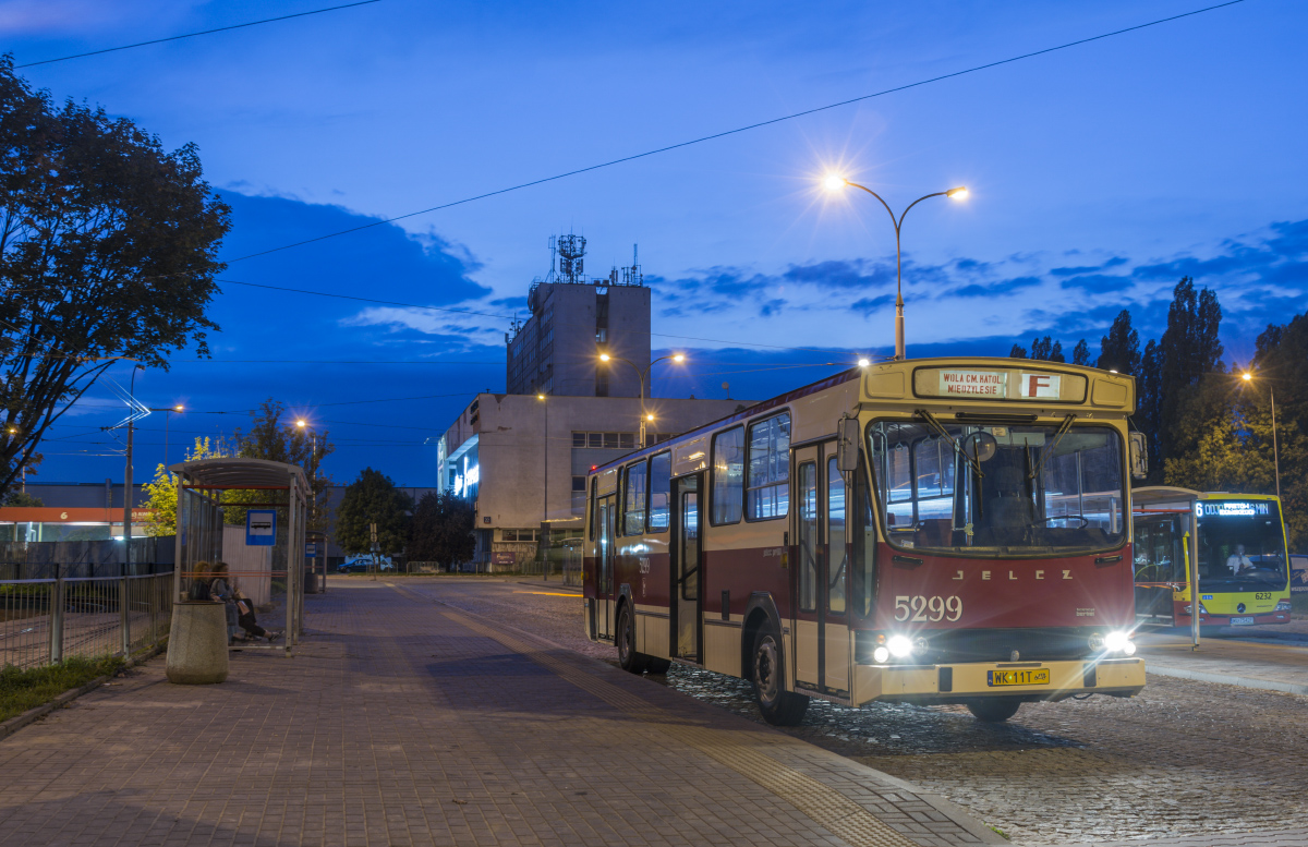 5299
ZdjÄcia wnÄtrza wkrĂłtce.
