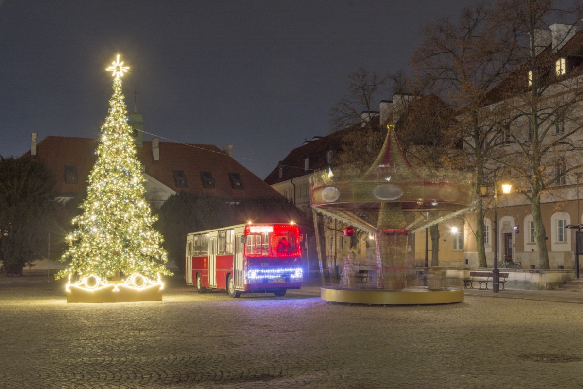 289
Słowa kluczowe: IK260 289-14.01-15.01.2023 Iluminacja