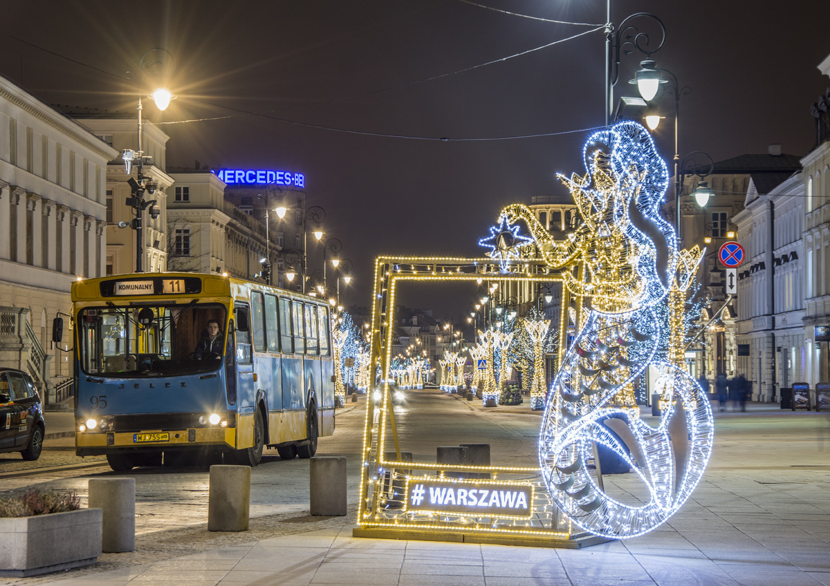 95
Słowa kluczowe: Iluminacja M11