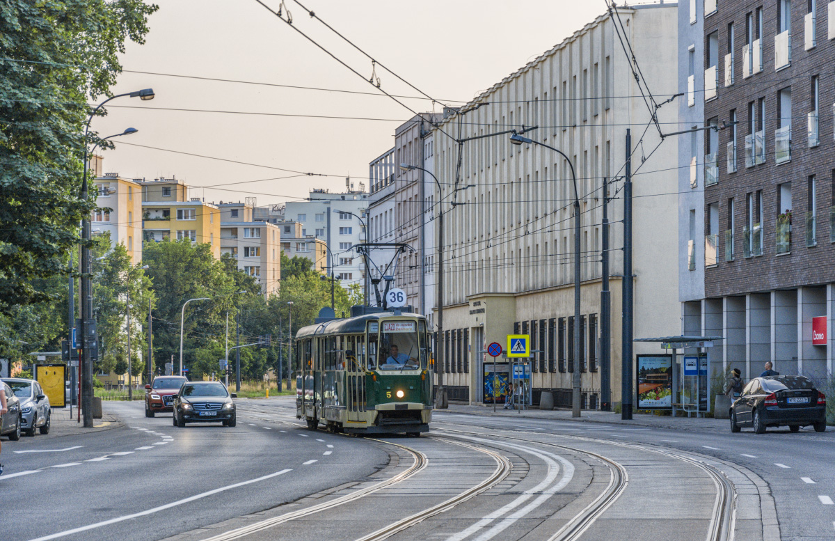 5
Kanciak na objeĹşdzie przez Stawki.
