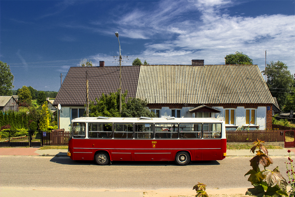 289
Słowa kluczowe: 289-28.07.2013 IK260 Architektura