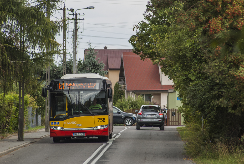 758
Jeden z najnowszych SolarisĂłw w flocie KMĹ.
