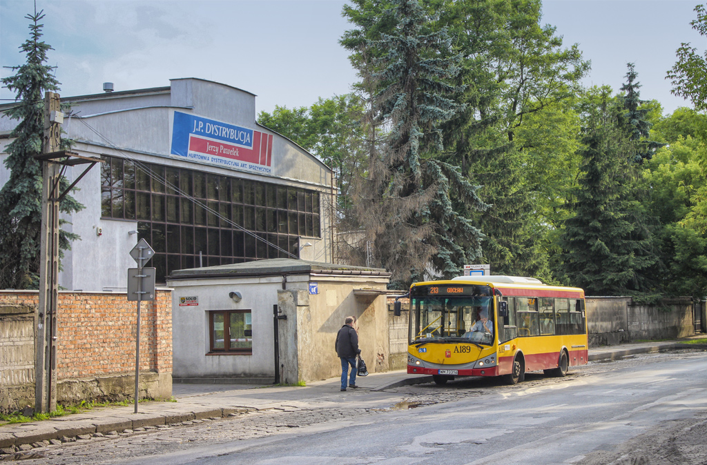 A189
Na sĹynnej 213.
Słowa kluczowe: MOBLIBERO