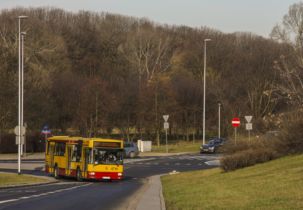4730
Stare Jelcze w obiektywie, epizod drugi - 205+185. Tym razem wyjechaĹ wĹaĹciwy samochĂłd.
Słowa kluczowe: M121M