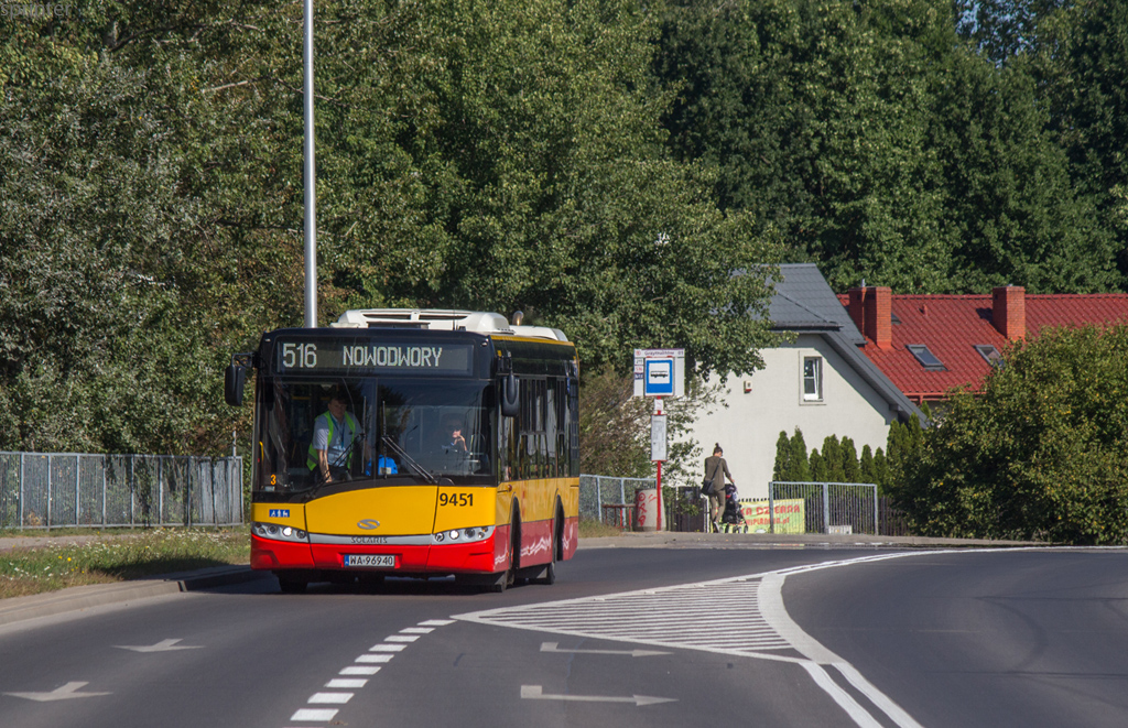 9451
Pierwszy dzieĹ walki z pasaĹźerami, korkami i innymi przyjemnymi rzeczami. SzerokoĹci!
Słowa kluczowe: M.atej