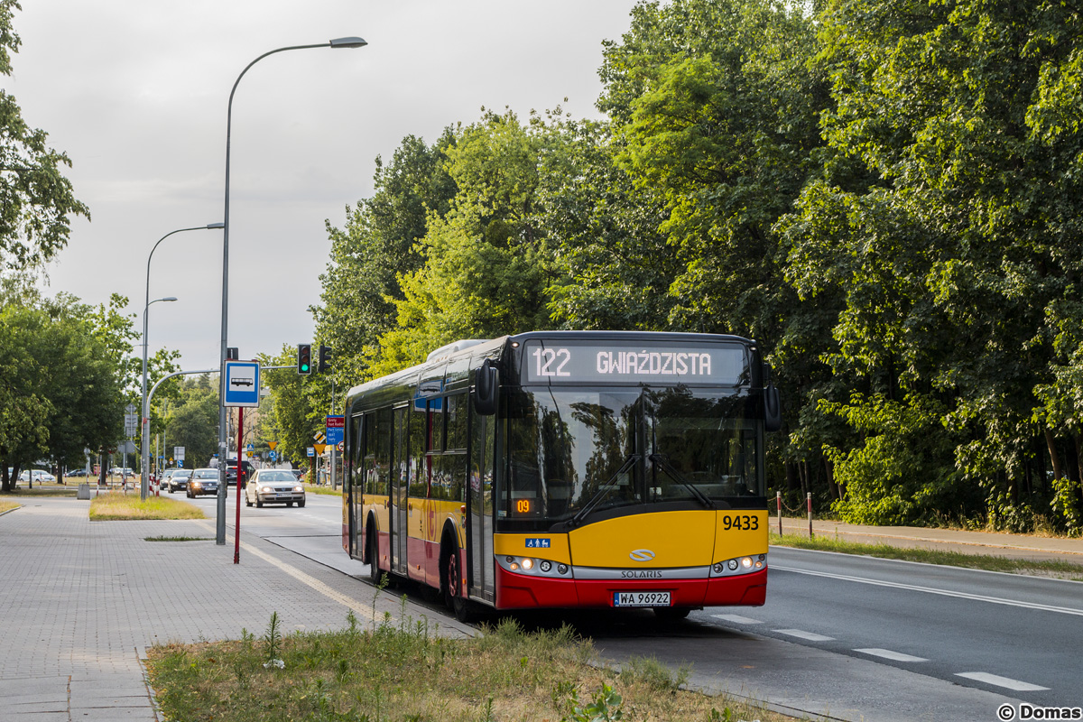 9433
Jedna z lipcowych nowoĹci - Arriva na 122
