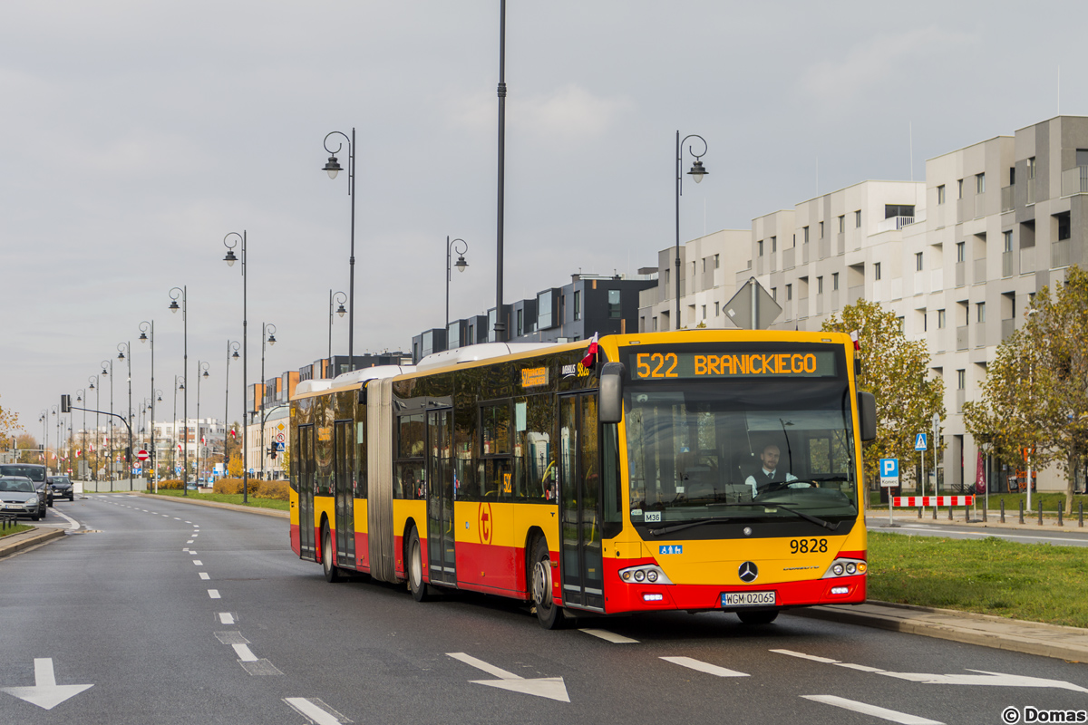 9828
Na 522 Mobilis mogliĹmy oglÄdaÄ w poprzednie wakacje za sprawÄ peĹnej obsĹugi w weekendy przez hybrydowe MAN-y. Tym razem przewoĹşnik powrĂłciĹ do obsĹugi linii za sprawÄ zasileĹ. Z pozdrowieniami dla kierowcy!
Słowa kluczowe: Zasilenie