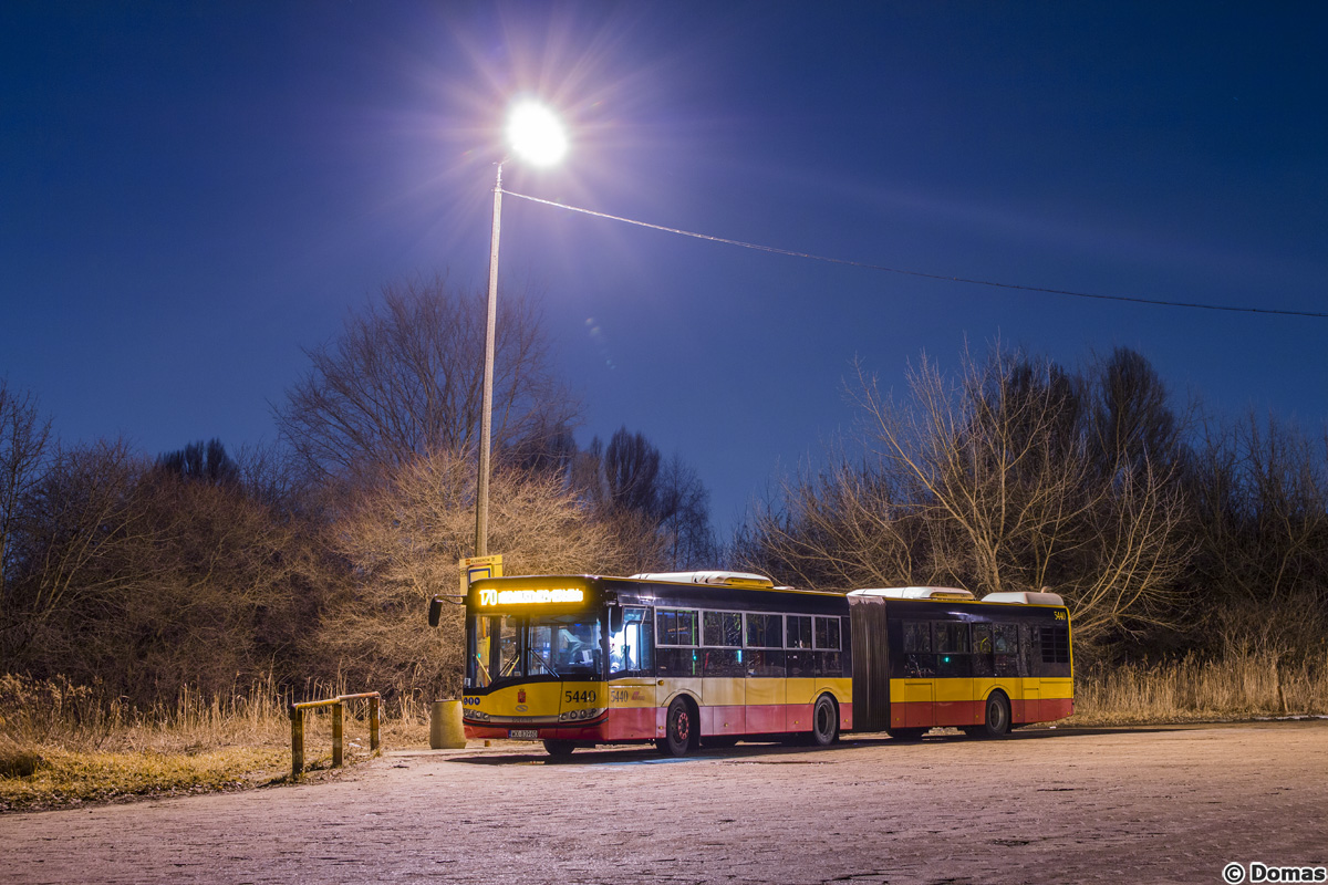 5440
Aktualnie przegub na 170 to dziwadĹo, jednak w pobliĹźu widocznej pÄtli powstaĹ spory oĹrodek rekreacyjny z akwenem, wiÄc w sezonie moĹźe w autobusach tej linii zrobiÄ tĹoczno.
Słowa kluczowe: DziwadĹo