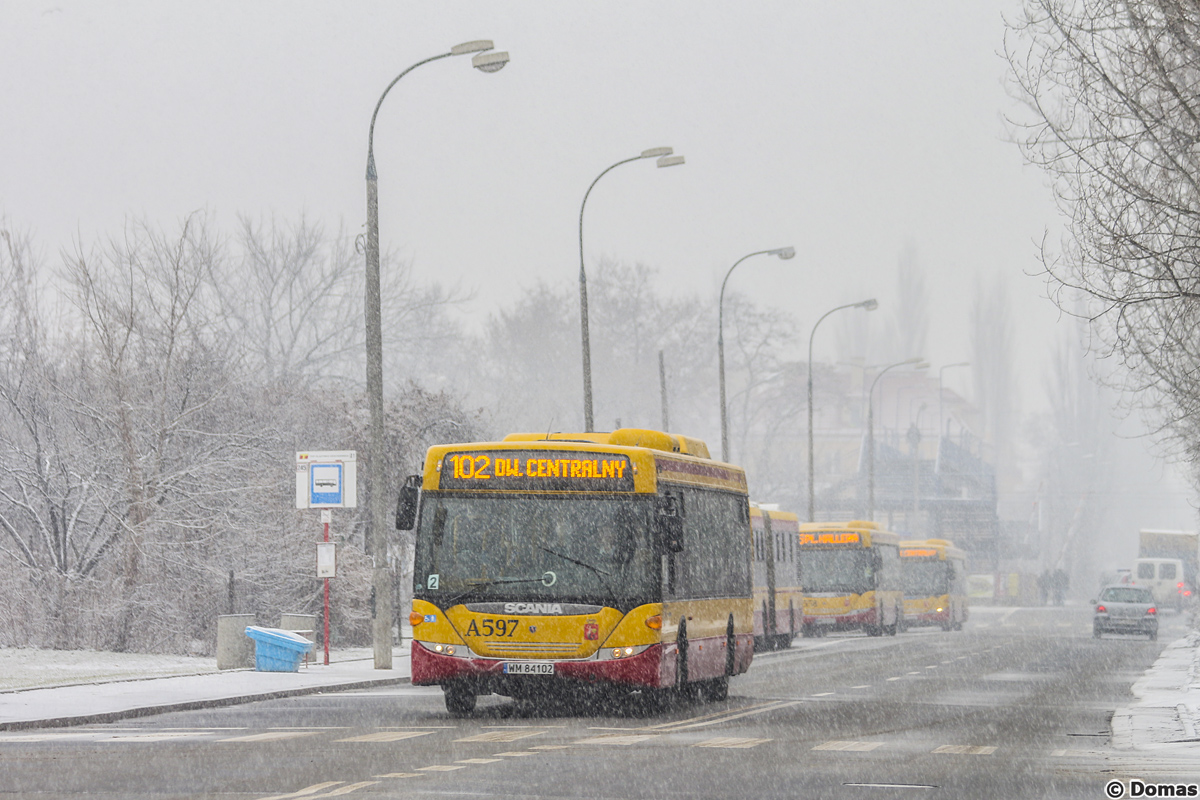 A597
Dzisiaj Scanie z grupy wschodniej (od A555 do A610) wyjeĹźdĹźajÄ po raz ostatni na linie ZTM-u. W ruchu pozostanÄ wyĹÄcznie wozy obsĹugujÄce komunikacjÄ zastÄpczÄ do Pruszkowa i Piastowa.
Słowa kluczowe: Zima