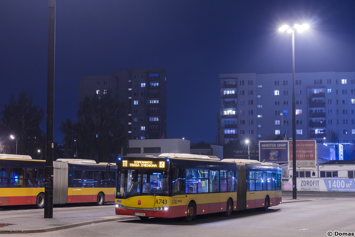 A743
Nie tylko PKS ma problemy z ludĹşmi - bywa, Ĺźe takĹźe MZA musi byÄ czasem poratowane.
Słowa kluczowe: DziwadĹo MOBSU18