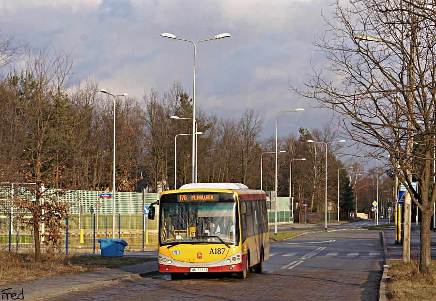 A187
Wprawadzenie w dzieĹ powszedni Jelczy Libero na 176, czyli "zachÄcenie" do korzystania z linii SKM S9.
Słowa kluczowe: MOBLIBERO