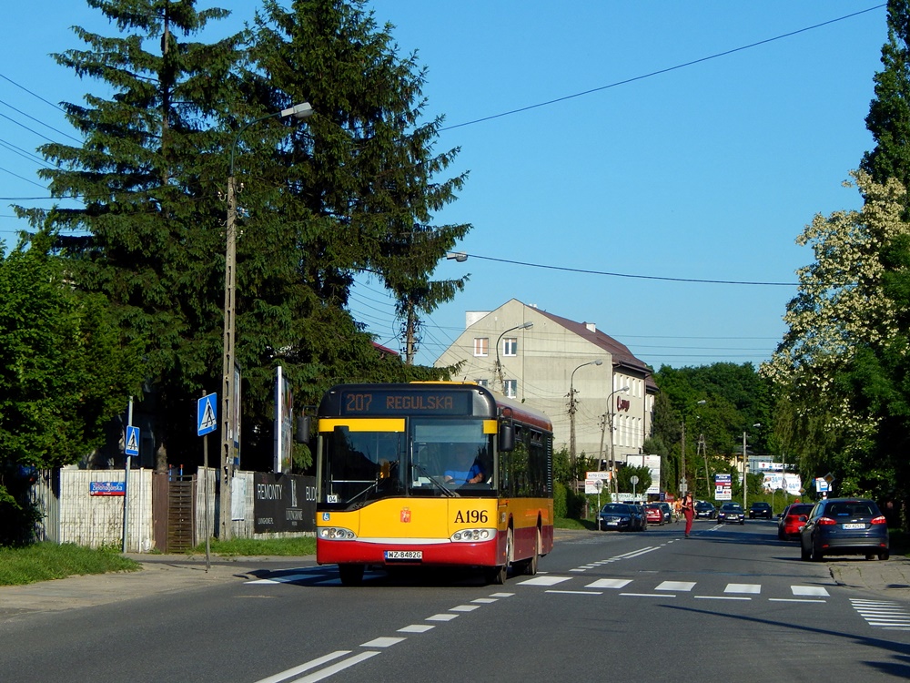 A196
MinÄĹ juĹź prawie rok od kiedy powinny te wozy zakoĹczyÄ jazdy w naszym mieĹcie, ale jak widaÄ nadal ĹmigajÄ.
Słowa kluczowe: DziwadĹo MOBURBINETTO