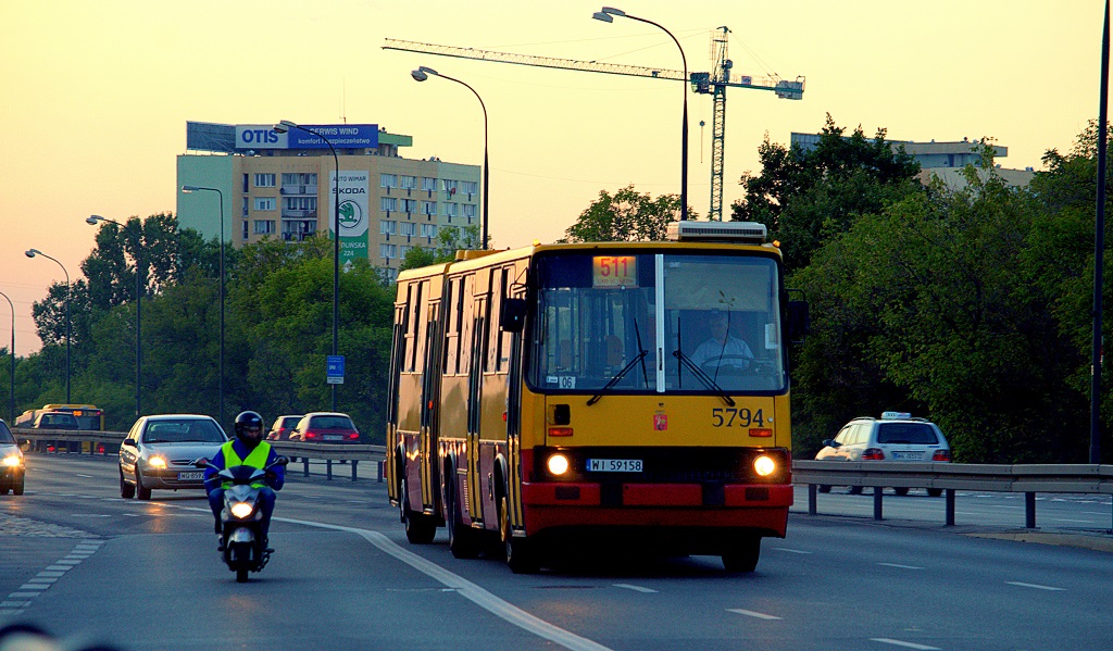 5794
Słowa kluczowe: IK280 ZachĂłd