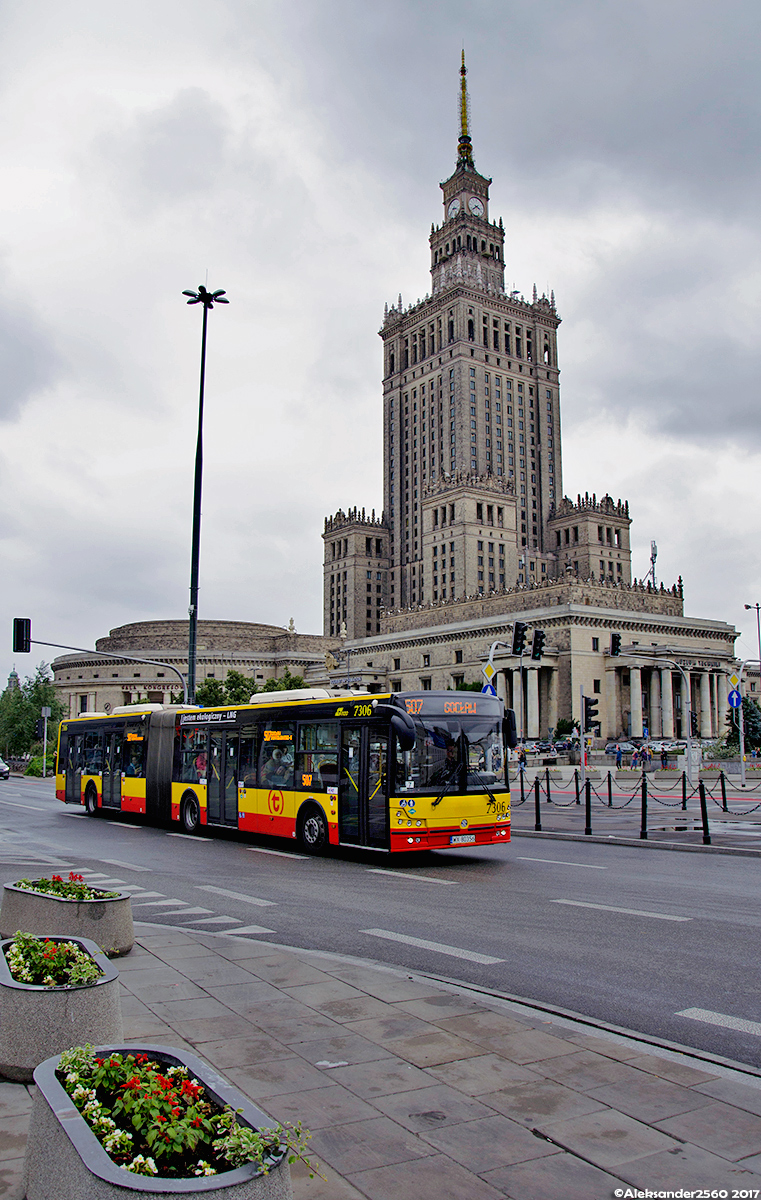 7306
Słowa kluczowe: Architektura