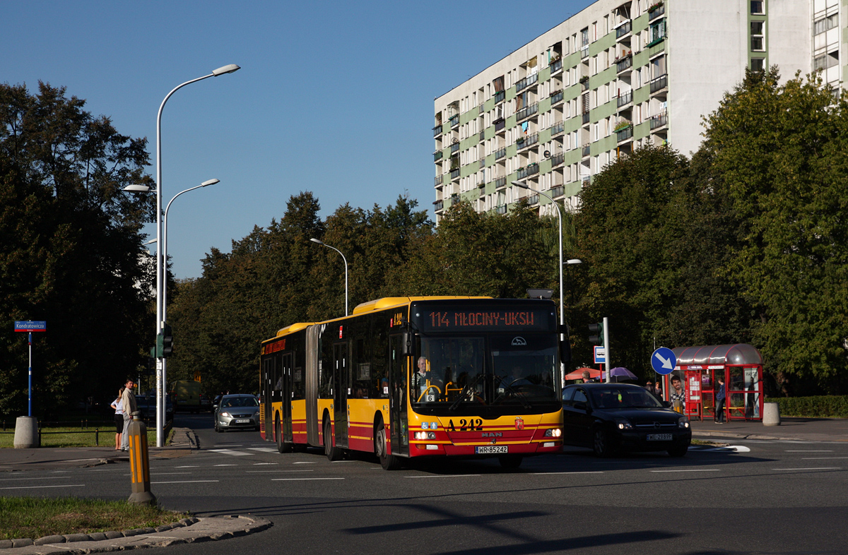 A242
Słowa kluczowe: ITSNG363