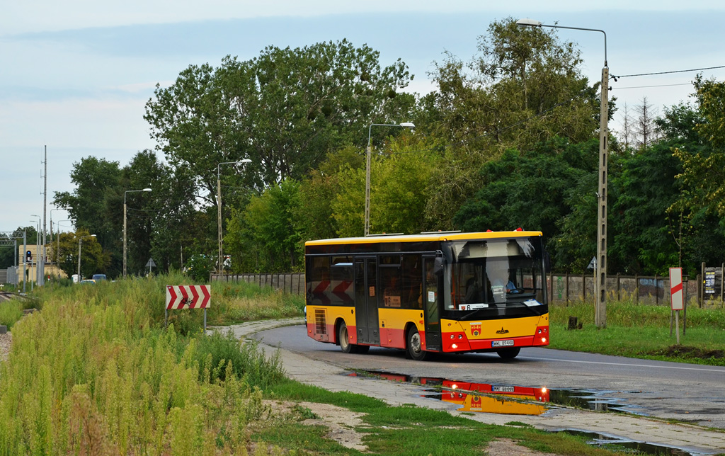 60012
Rezerwowy MAZ podczas obsĹugi linii 6 za popsutego ZAZa 60006.
