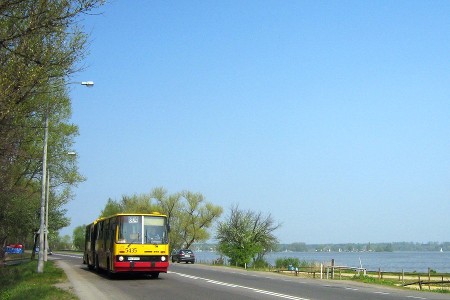 5435
Pierwszy dzieĹ kursowania kolejnego wcielenia linii 804. Obecnie linia 735
Słowa kluczowe: IK280