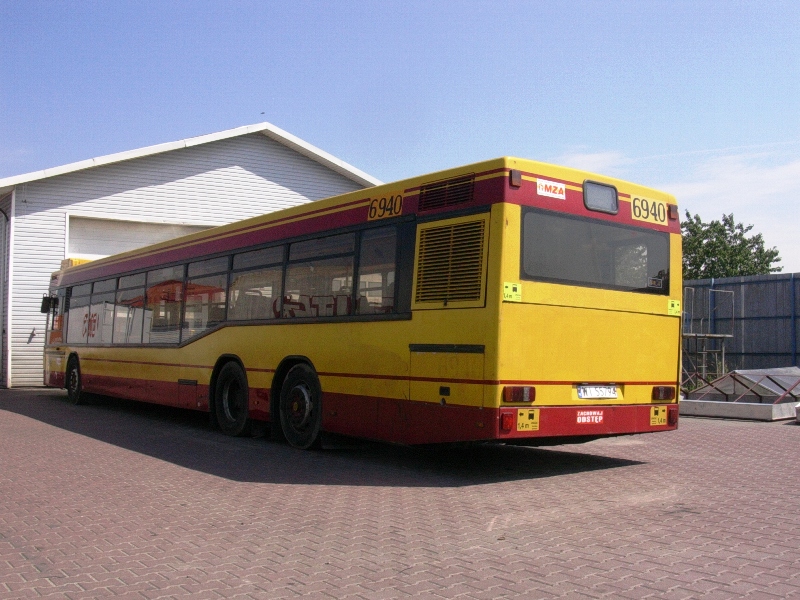 6940
OdĹwieĹźenie w serwisie BTS WyglÄdy
Słowa kluczowe: N4020