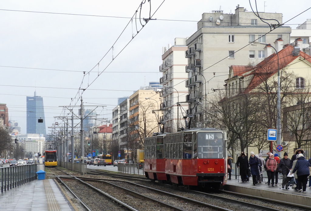 1252+1251
