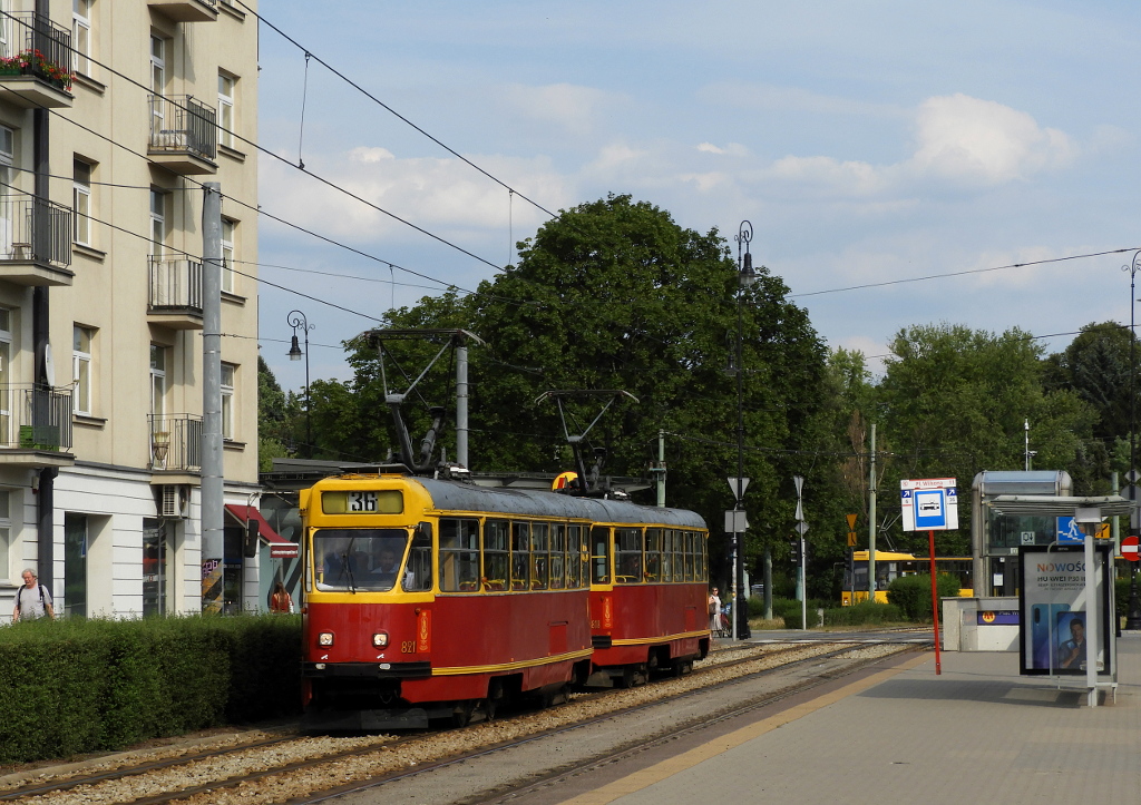 821+818
Słowa kluczowe: Konstal13N