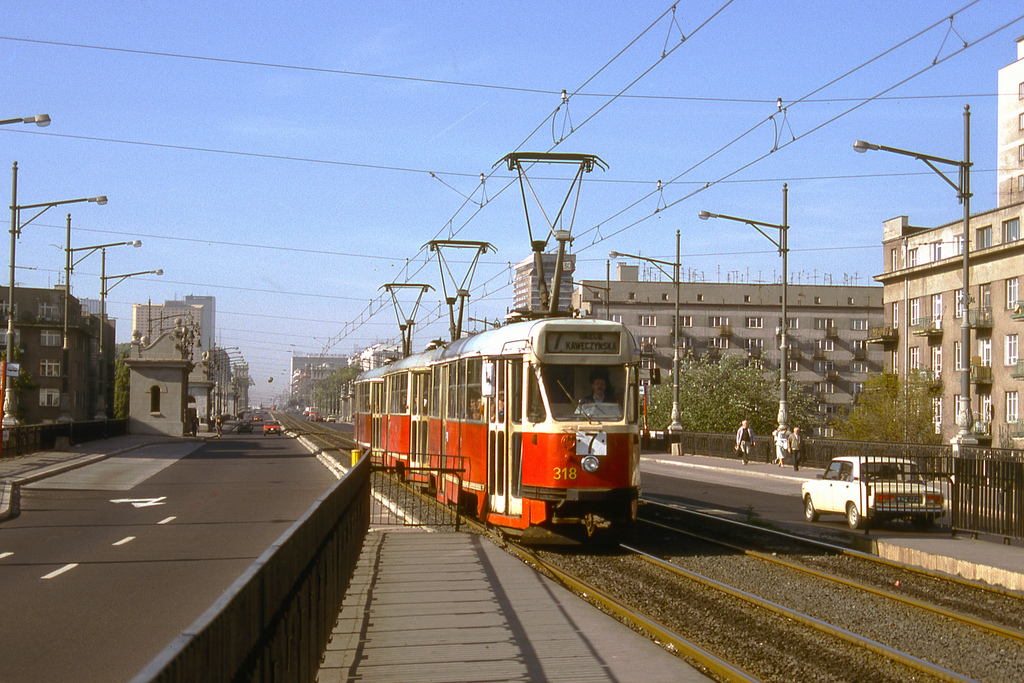 318+430+416
Najprawdopodobniej mokotowski potrĂłjniak na linii 7. Autorem zdjÄcia jest Paul Haywood, zgoda na dodanie jest.
Słowa kluczowe: PotrĂłjniak Konstal13N