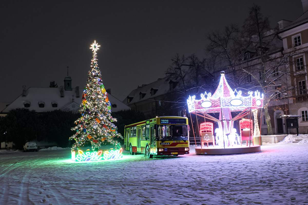 4891
Warszawska Iluminacja z Zabytkiem 2025/2026
Słowa kluczowe: Jelcz M121M 4891