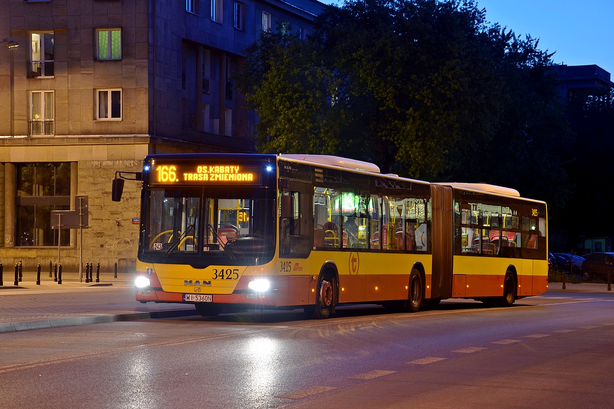 3425
Zasilenia nocek w przypadku BWL pozwalajÄ na zĹapanie ciekawych okazĂłw na liniach, gdzie jeĹźdĹźÄ zazwyczaj krĂłtkie wozy.
Słowa kluczowe: Zasilenie