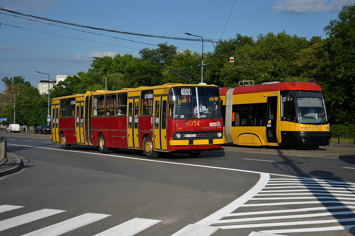 6954
WyĹcigi ;) 
Słowa kluczowe: IK280