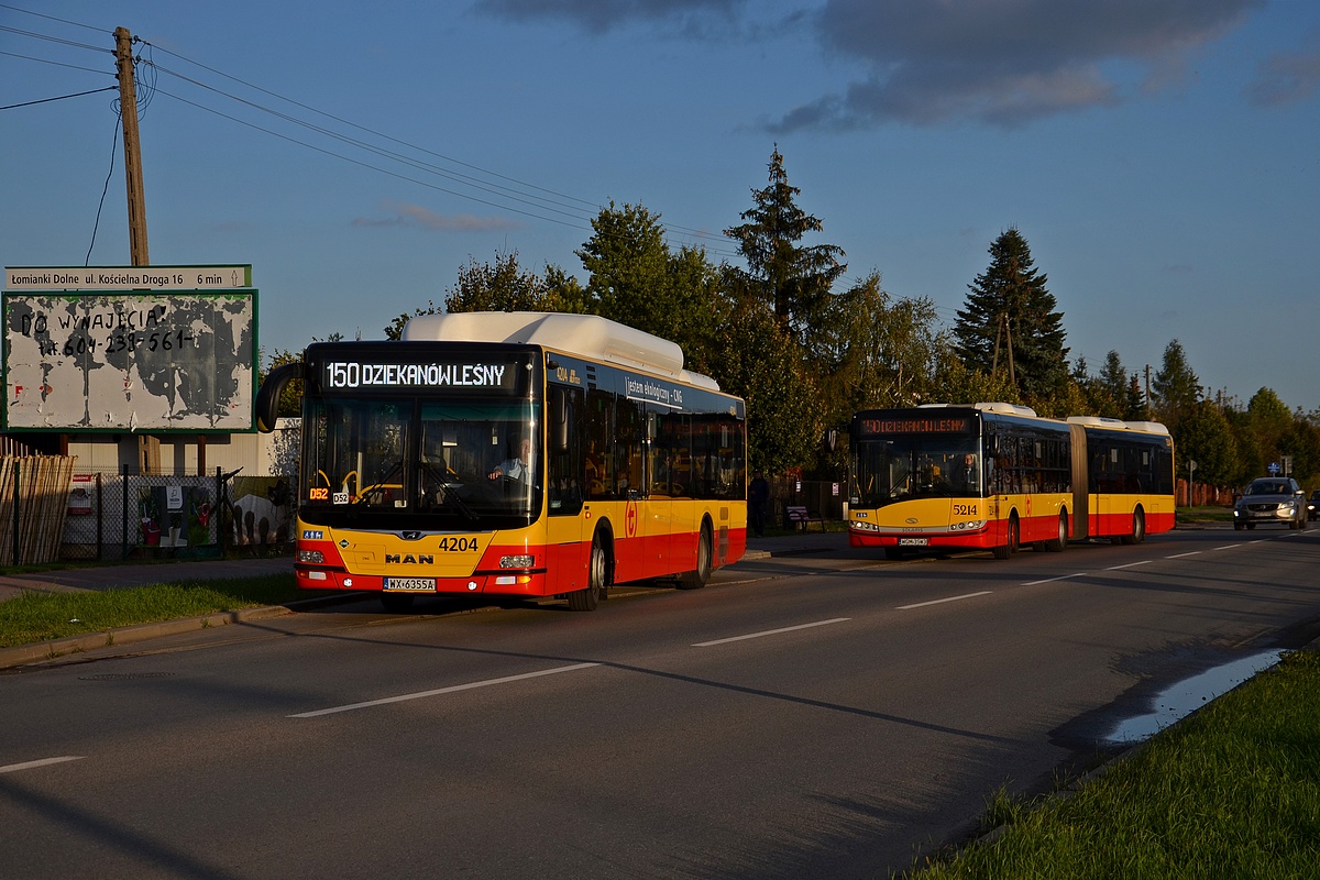 4204
Dobrobyt w tych Ĺomiankach, dwie wtyczki na raz jechaĹy przed planowym przegubem ;) 
