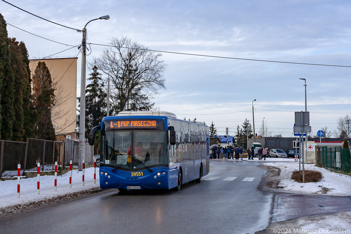 39551
NowoĹÄ na lokalnych.
Słowa kluczowe: DziwadĹo Objazd
