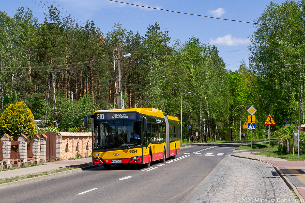 9954
JuĹź niedĹugo 30 takich w MZA.

