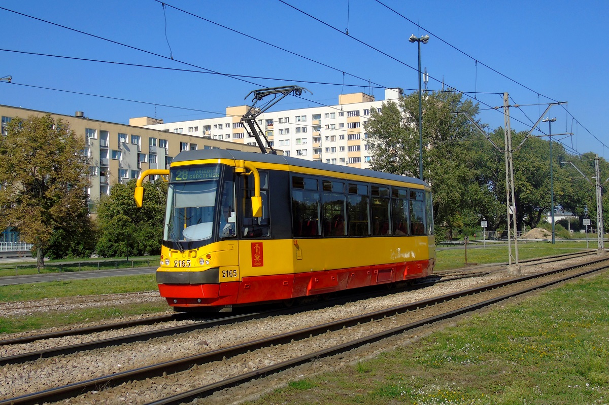 2165
Hipolit zaraz rozpocznie wykonywaÄ kurs linii numer 28 w relacji Dw. Wschodni-Kijowska (15:06)-Os. GĂłrczewska (15:56). 
