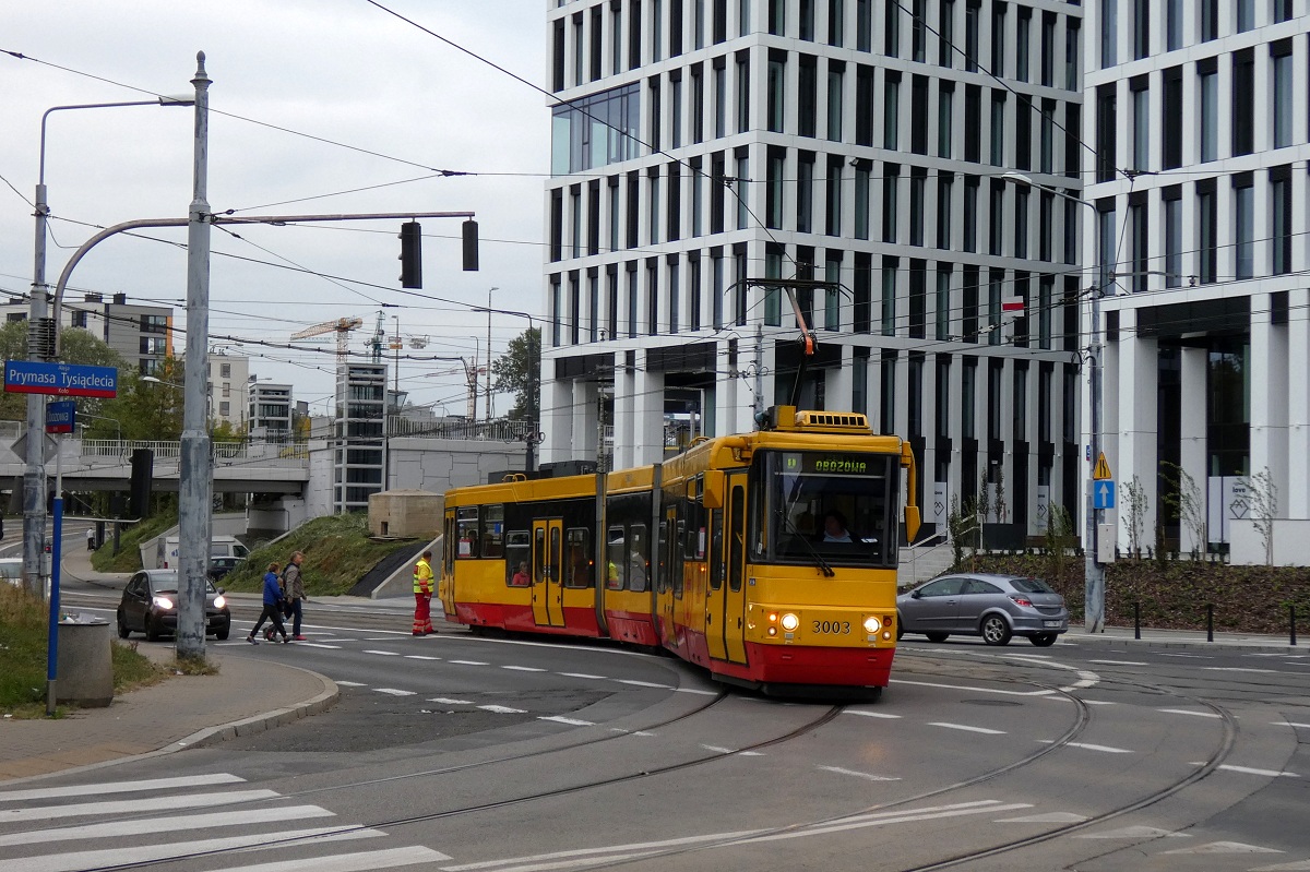 3003
U-boot wykonuje kurs linii specjalnej D, uruchomionej z okazji Dni Transportu Publicznego 2019 w relacji Al. Zieleniecka (16:02)-TW ZETiT (16:36). 
Słowa kluczowe: DTP2019