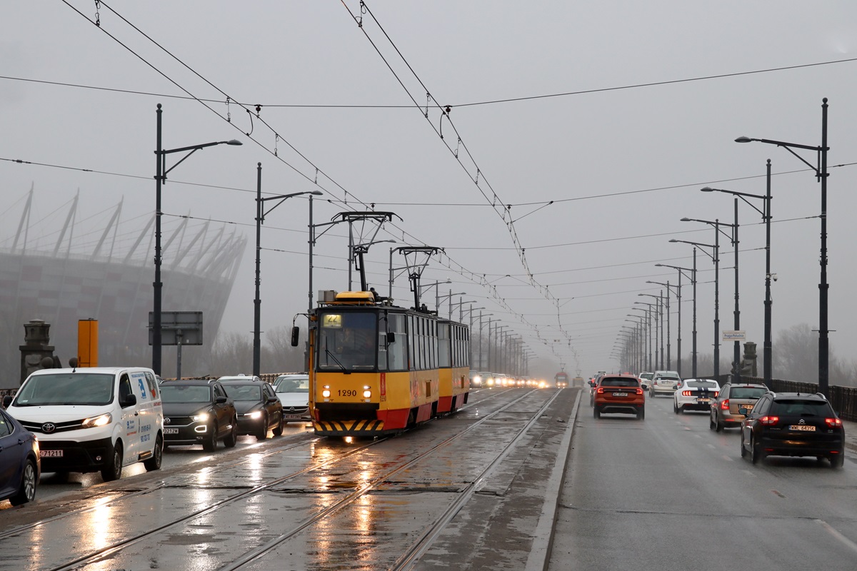 1290+1289
StopiÄtki jadÄ jako kurs linii numer 22: Wiatraczna (8:09)-Zajezdnia Ĺťoliborz (9:17). 
Słowa kluczowe: 105Na