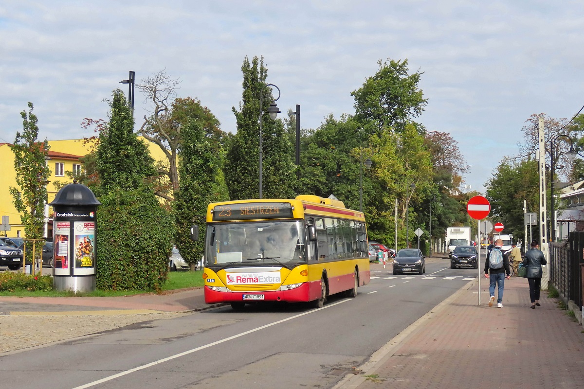 80281
Scania jedzie jako kurs linii numer 23 â Grodzisk Maz. Dw. PKP (10:15)-SiestrzeĹ Grodziska (10:55).
