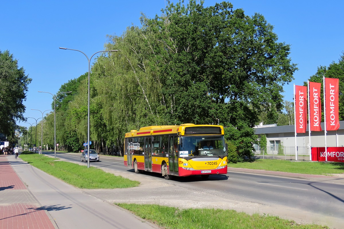 70245
Scania jedzie jako kurs â5119â linii ZKA WKD ZA1 â Podkowa LeĹna GĹĂłwna (16:45)-Grodzisk Mazowiecki RadoĹska (17:08). Pozdrowienia dla zaĹogi autobusu!
Słowa kluczowe: ZaWKD